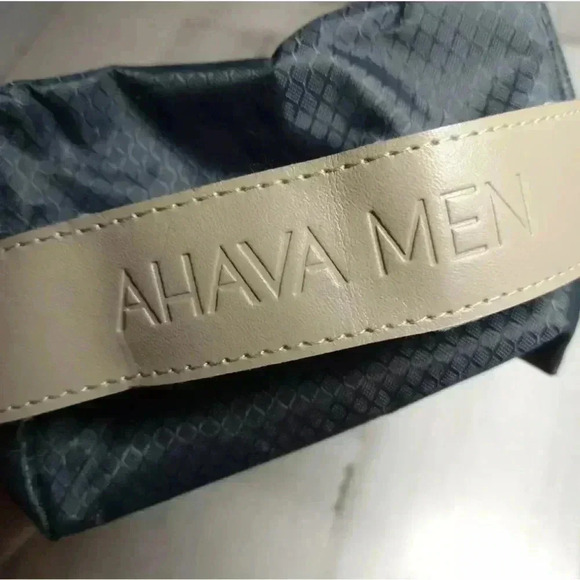 AHAVA Brand NEW Travel Essentials Kit for Men - Picture 11 of 11